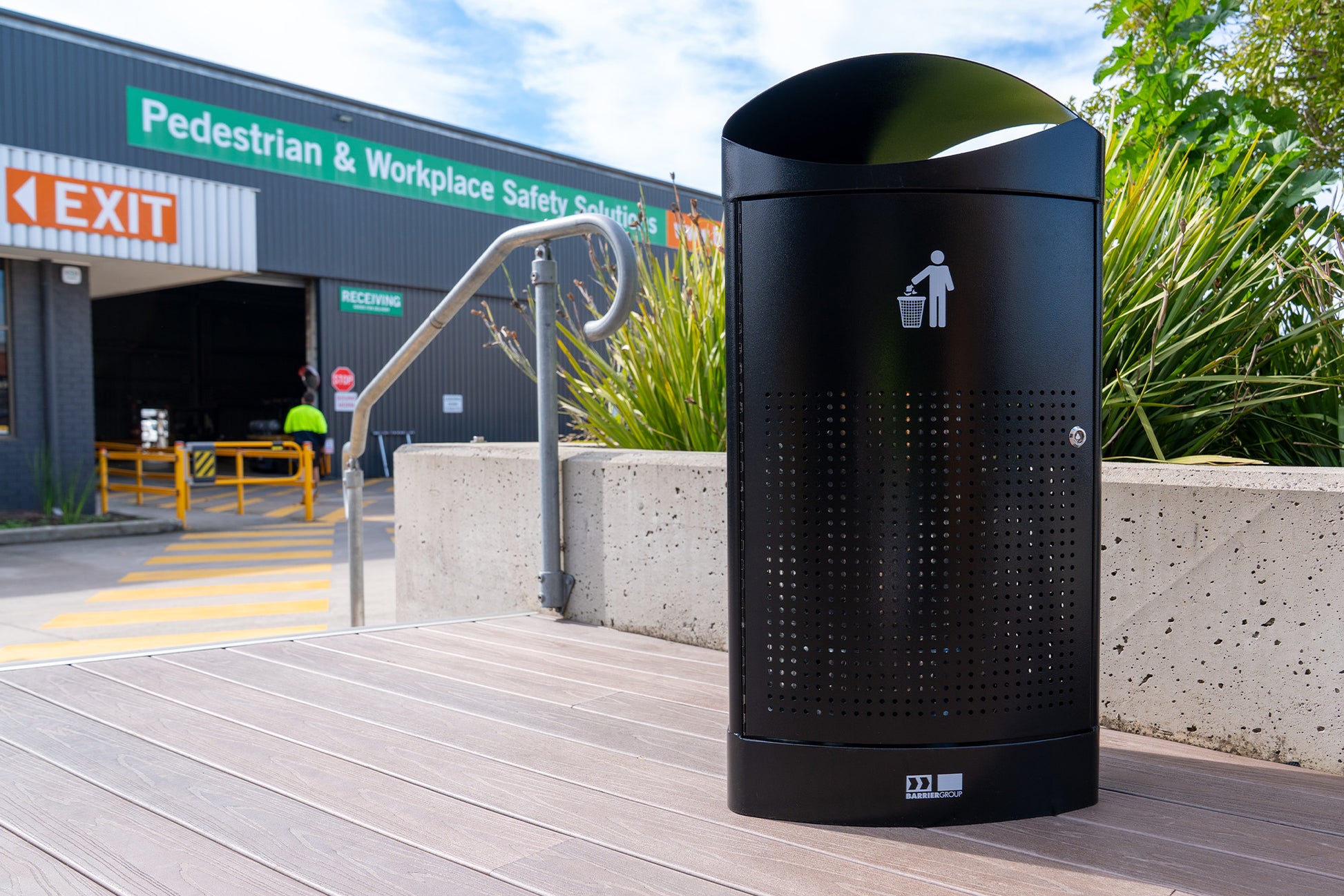 Outdoor Waste Bin - Rain Top 55lt - Powder Coated Black with Timber Slats